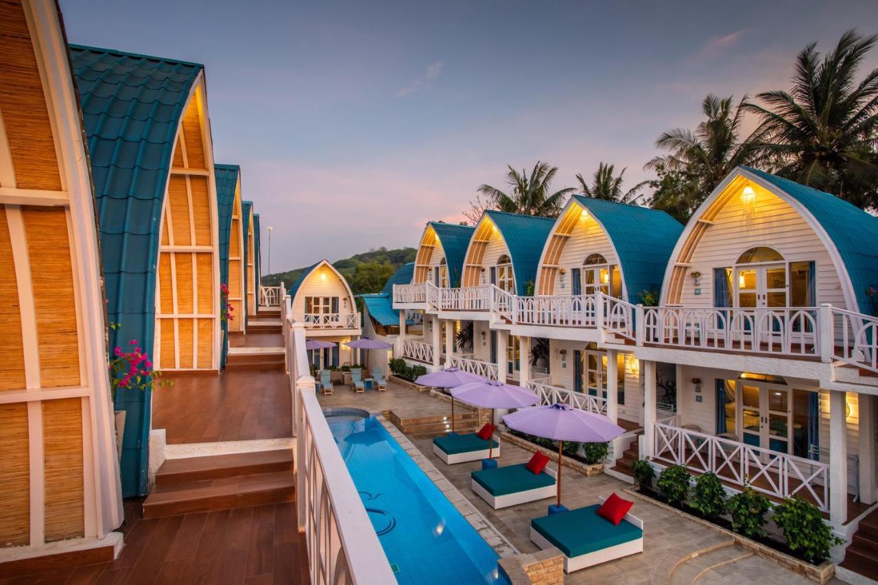Santorini Beach Resort Gili Trawangan Zewnętrze zdjęcie