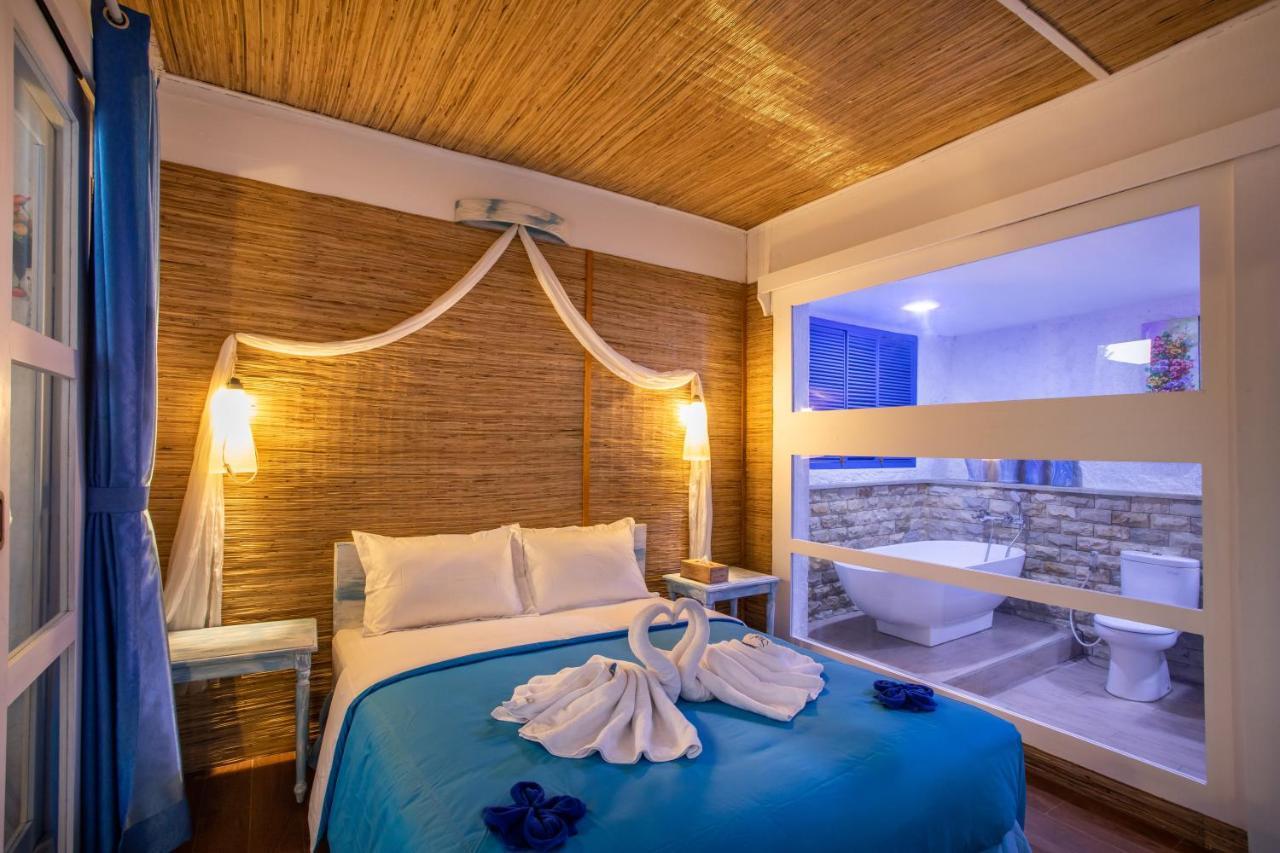 Santorini Beach Resort Gili Trawangan Zewnętrze zdjęcie