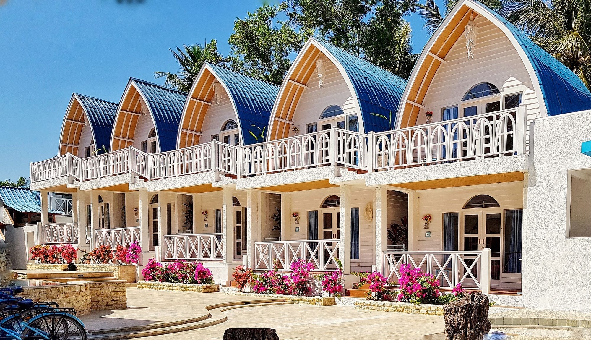 Santorini Beach Resort Gili Trawangan Zewnętrze zdjęcie